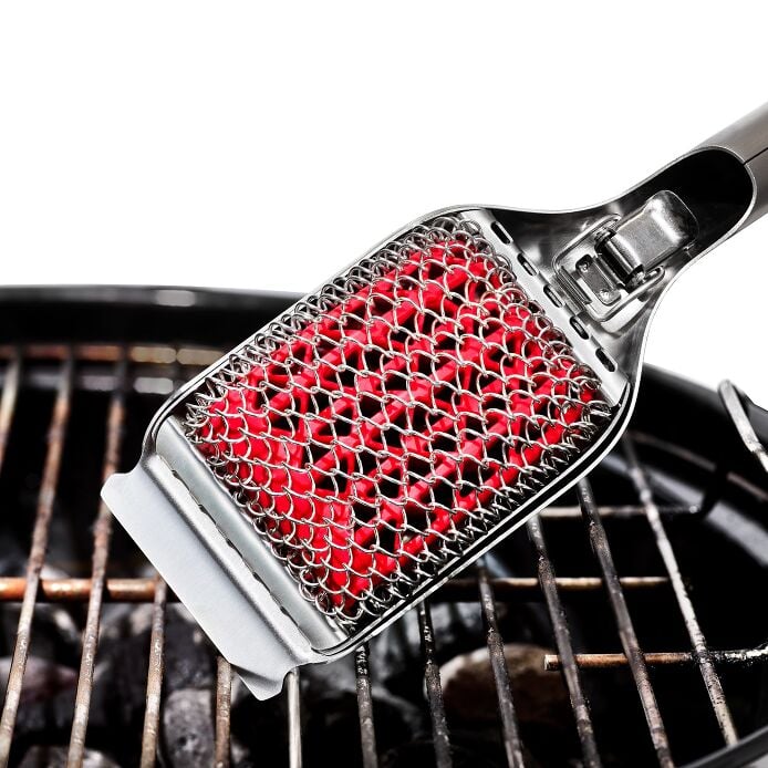 Coiled Grill Brush With Replaceable Head - US 6419
